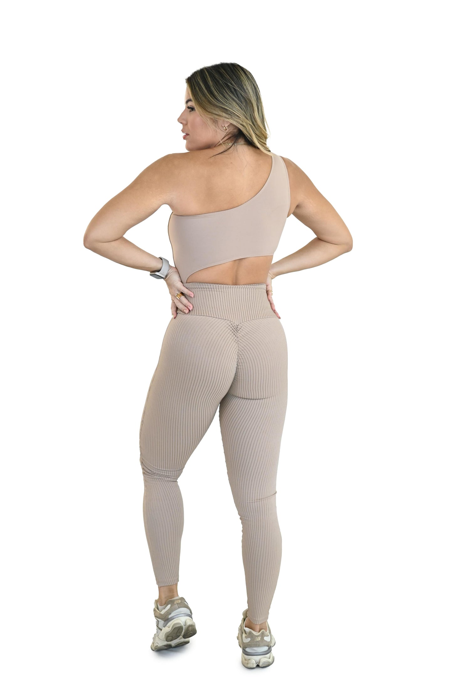 MACACÃO NICOLE