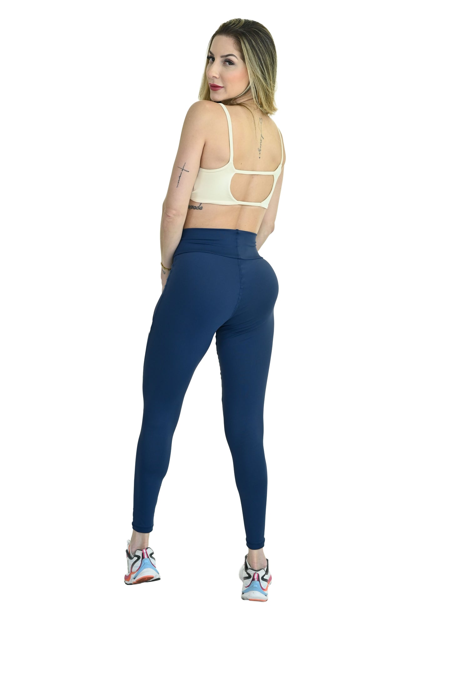 CONJUNTO DE CALÇA MARI
