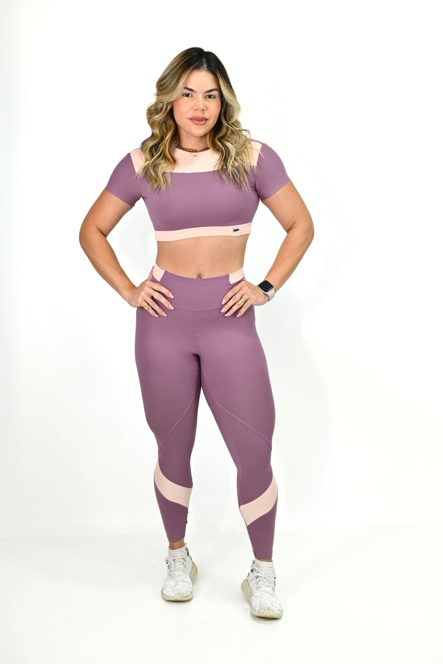 CONJUNTO DE CALÇA ADRIANA