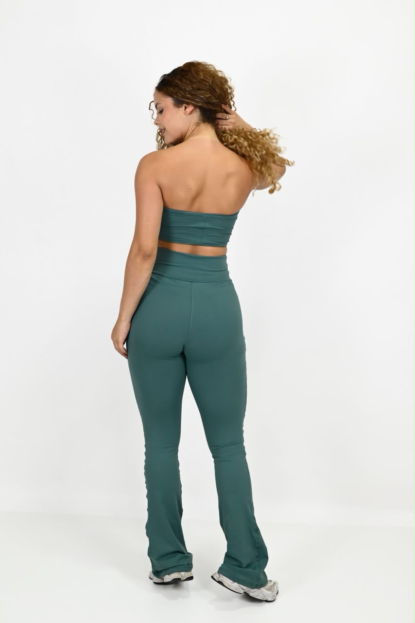 CALÇA FLARE