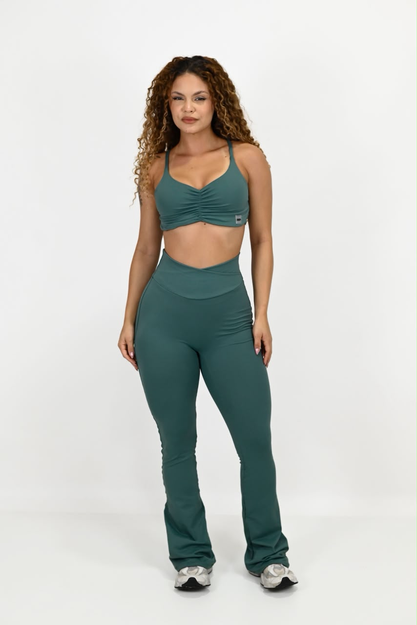 CALÇA FLARE